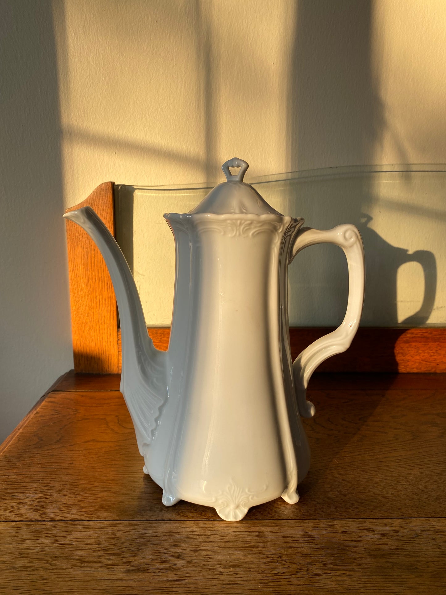 Vintage tea/coffee pot