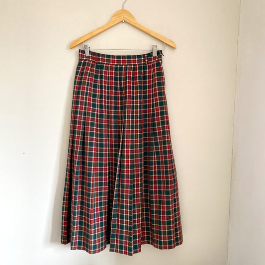 Pleated skirt