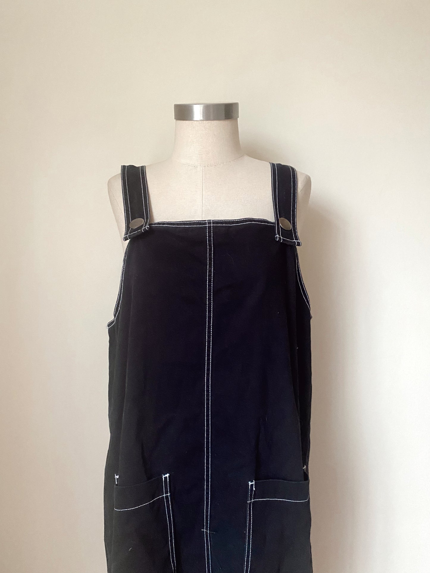 Cotton pinafore