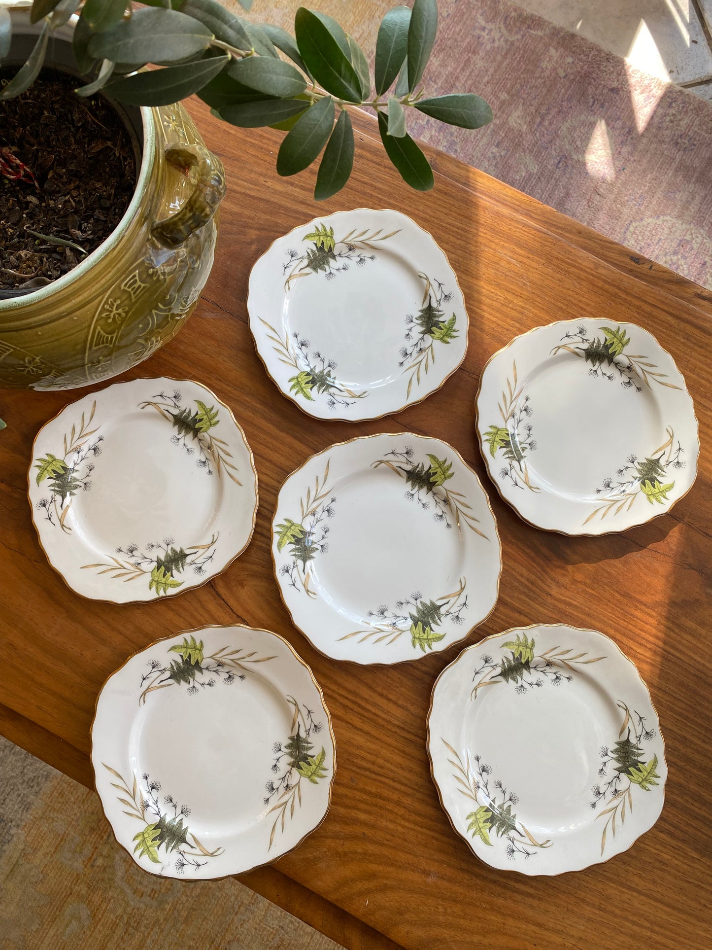 Colclough “Hedgerow” side /cake plates