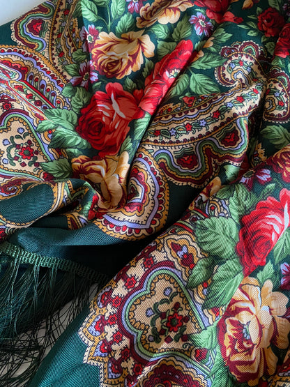 The heirloom scarf