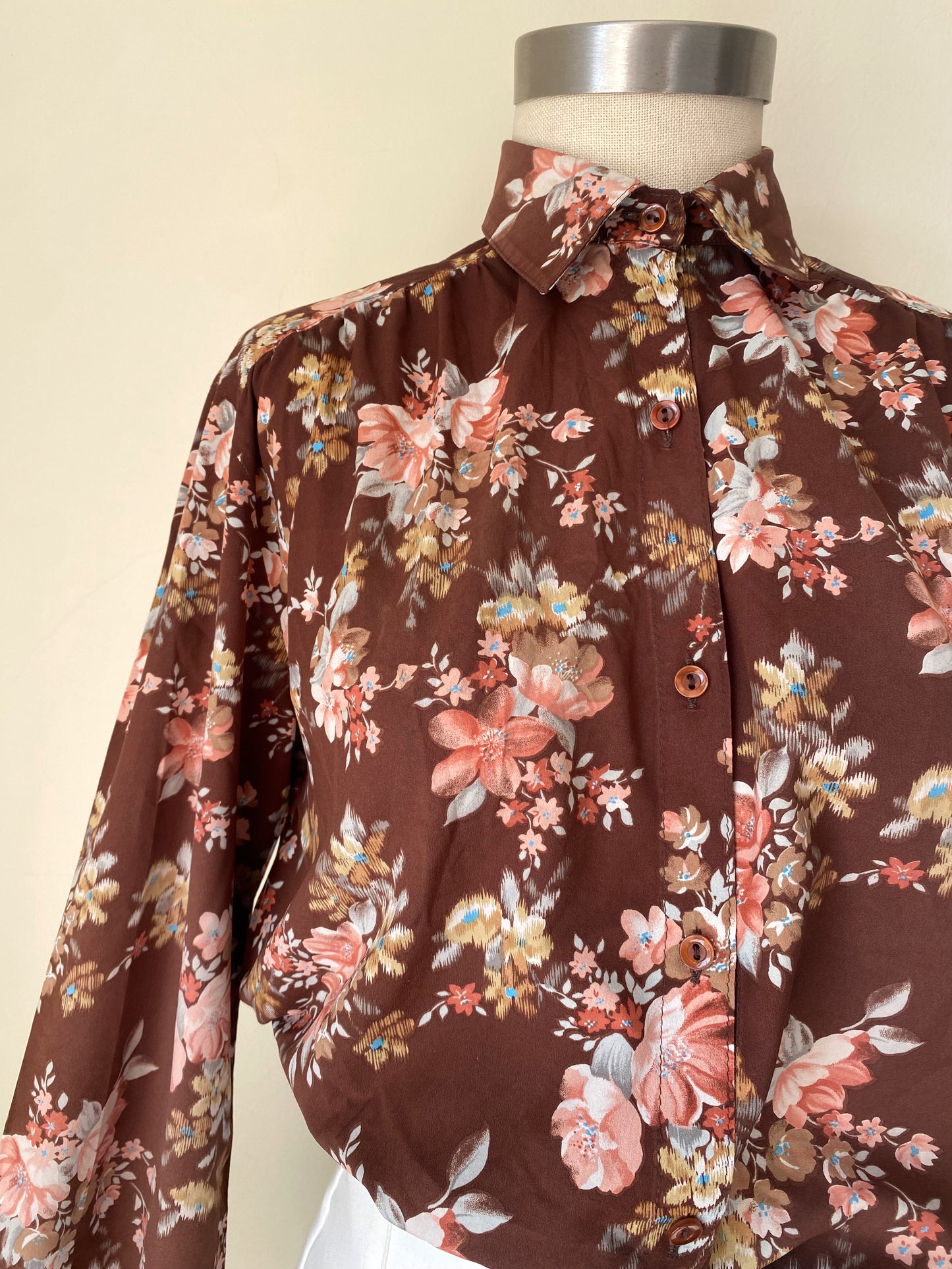 Vintage 70s Brown Floral Long-Sleeve Blouse