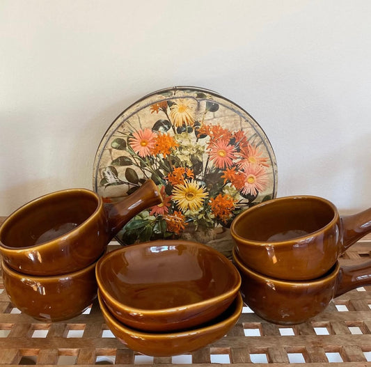 Soup bowls