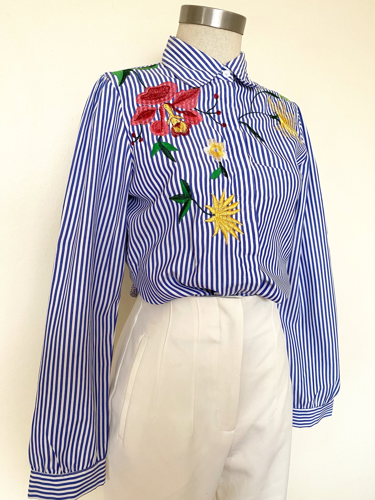 Embroidered shirt