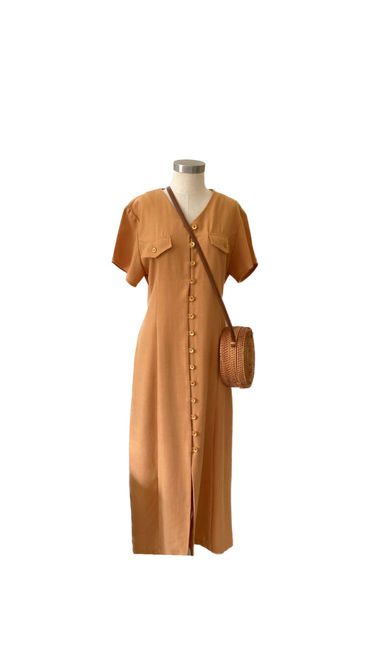 Dress with buttons